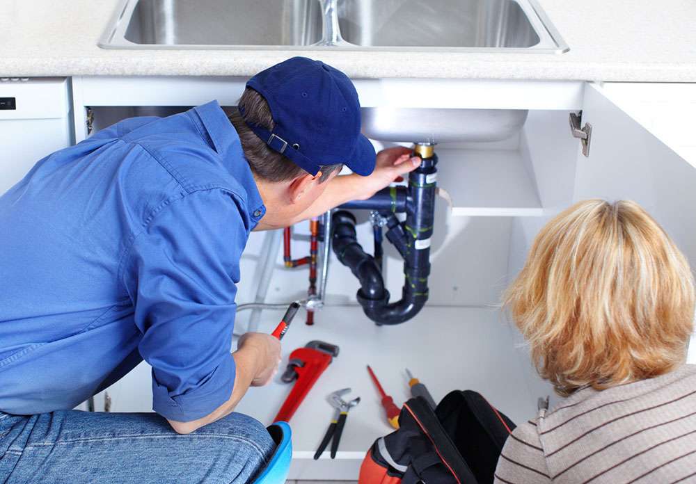 Questions To Ask Plumbers Kelowna Before Hiring Them