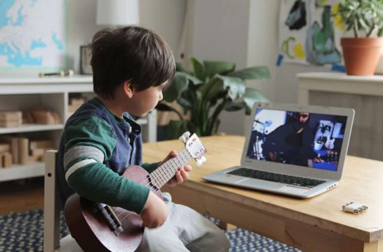 Virtual vs. In-Person Music Lessons