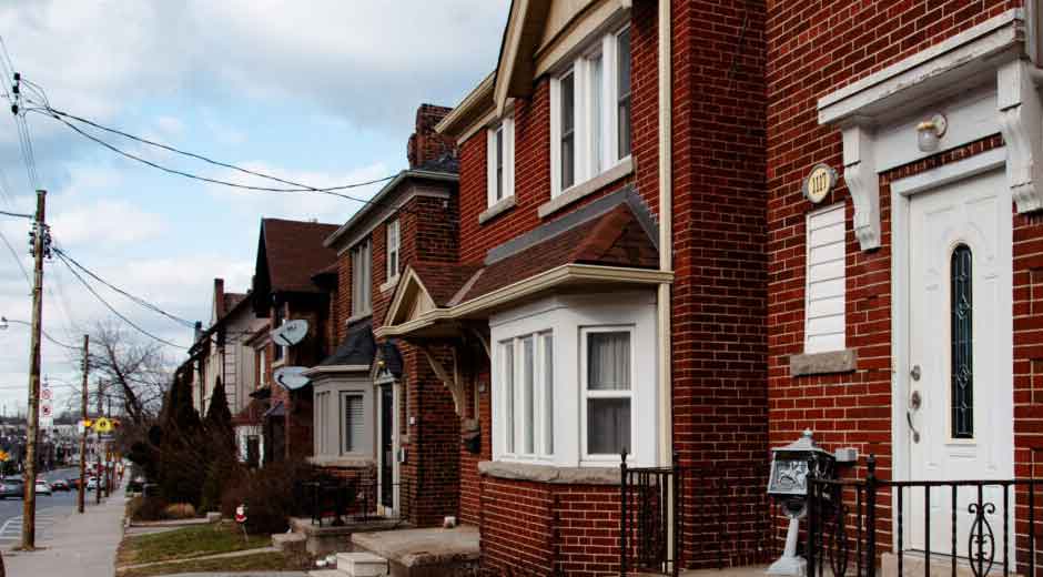 Turning Vintage Homes into Income Properties – A Canadian Property Management Perspective