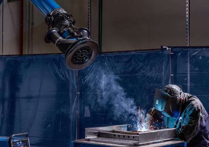 How Many CFM Do You Need for a Welding Fume Extractor