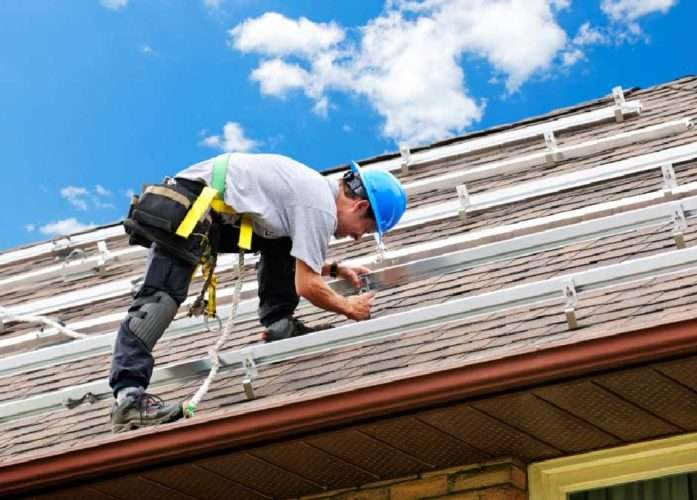 How to Choose the Right Roofing Contractor for Your Home