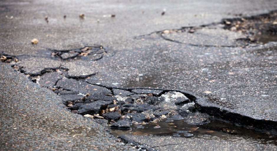 How Calgary's freeze-thaw cycles crack driveways